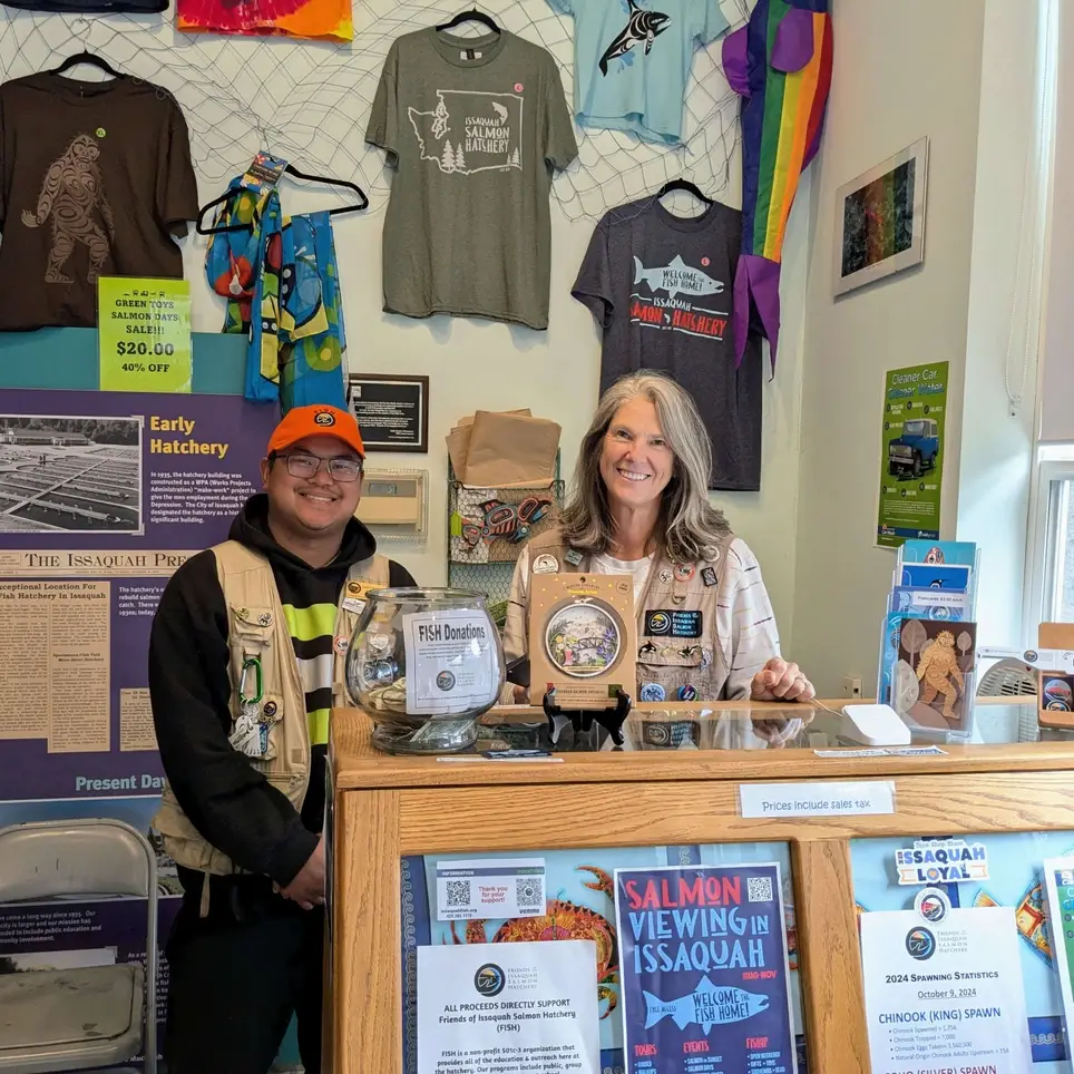 FISHop Gift Shop Volunteer