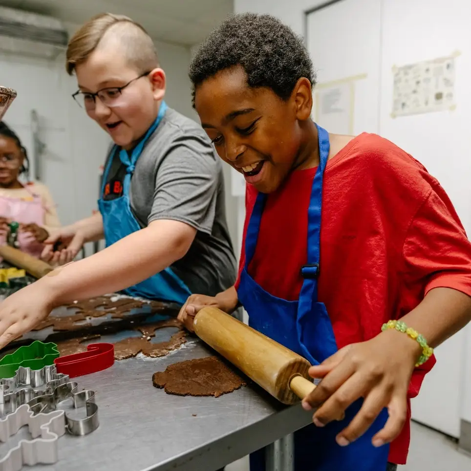 Kids Cooking Class Volunteers