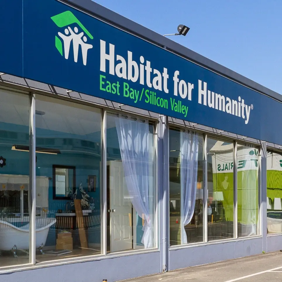 Lend a Hand at Free Furniture Friday at the Oakland ReStore on April 3rd!