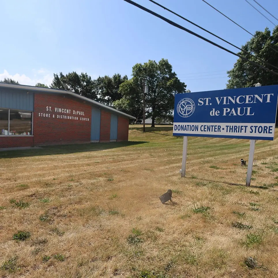 Help Us Give Hope Through Our Erlanger Thrift Store!