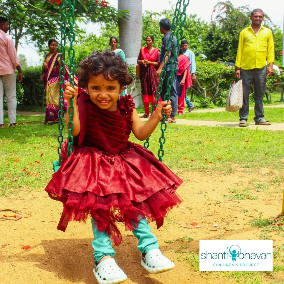 Break the Cycle of Poverty: Volunteer Teach In India.