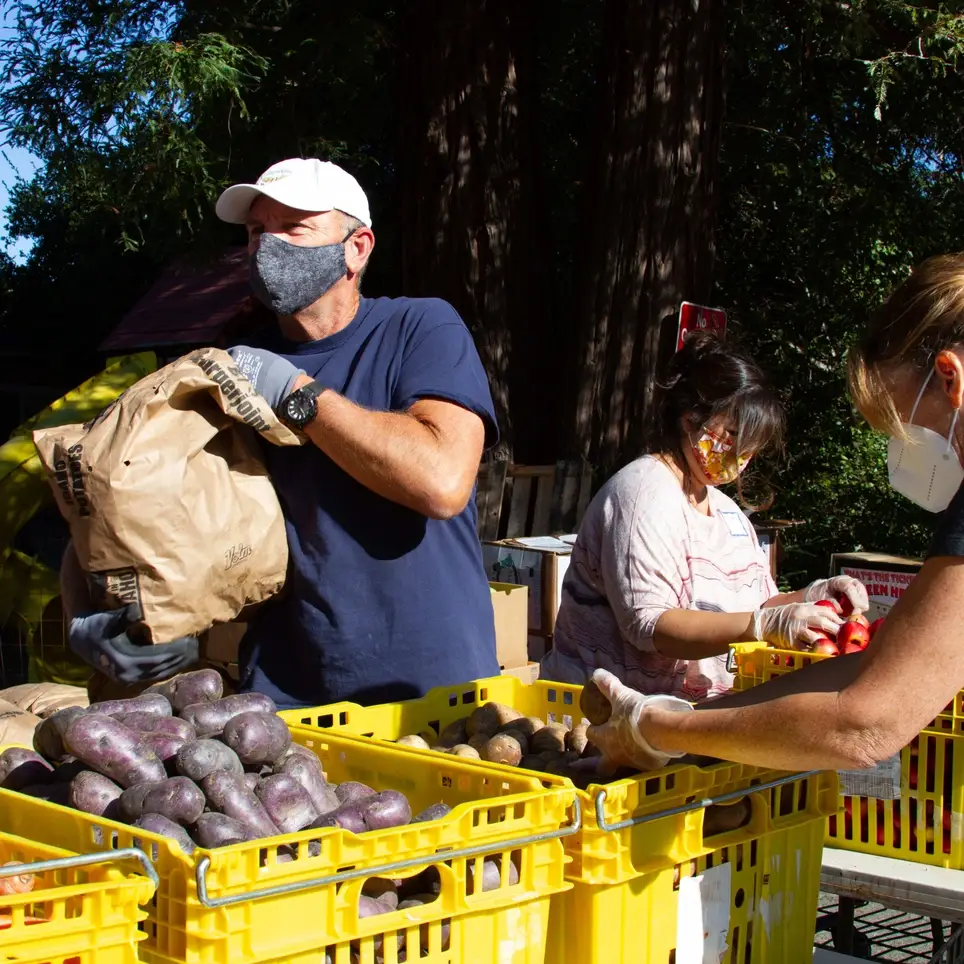 Food Pantry Volunteers Needed Every Tuesday!