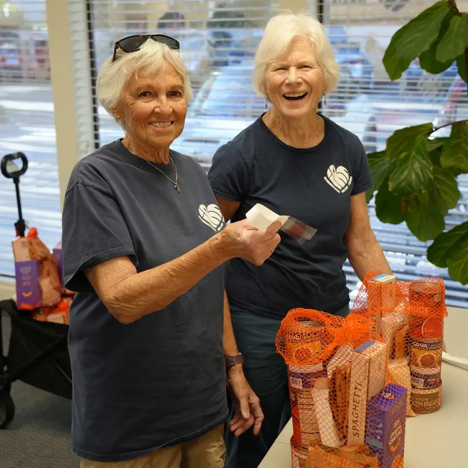 Pack Weekend Food Kits for 195 San Diego Kids!