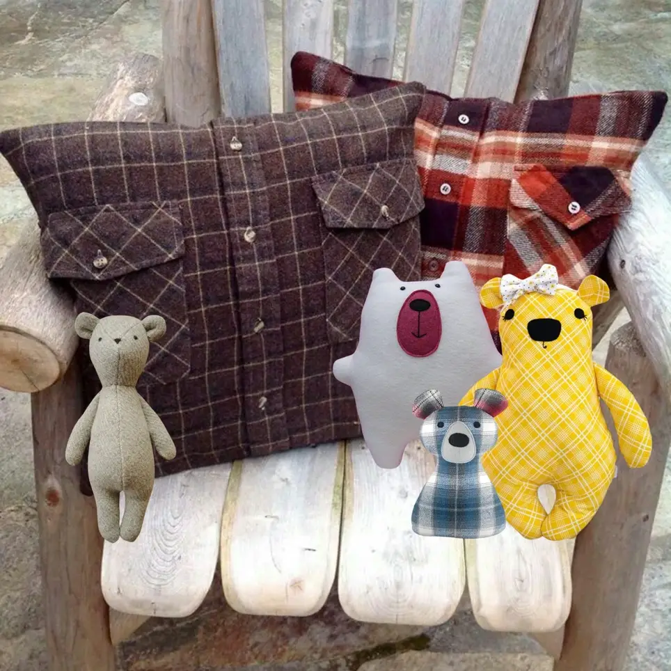 Are you crafty? Would you like to volunteer from the comfort of your own home?