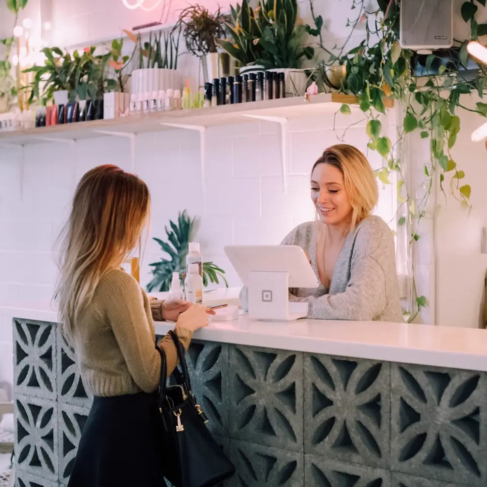 Get Experience in Retail- Become a Pharmacy Cashier