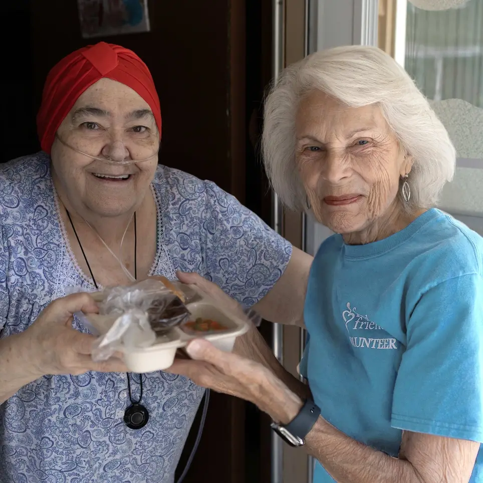 Deliver Hot Meals and a Friendly Smile in Cave Junction