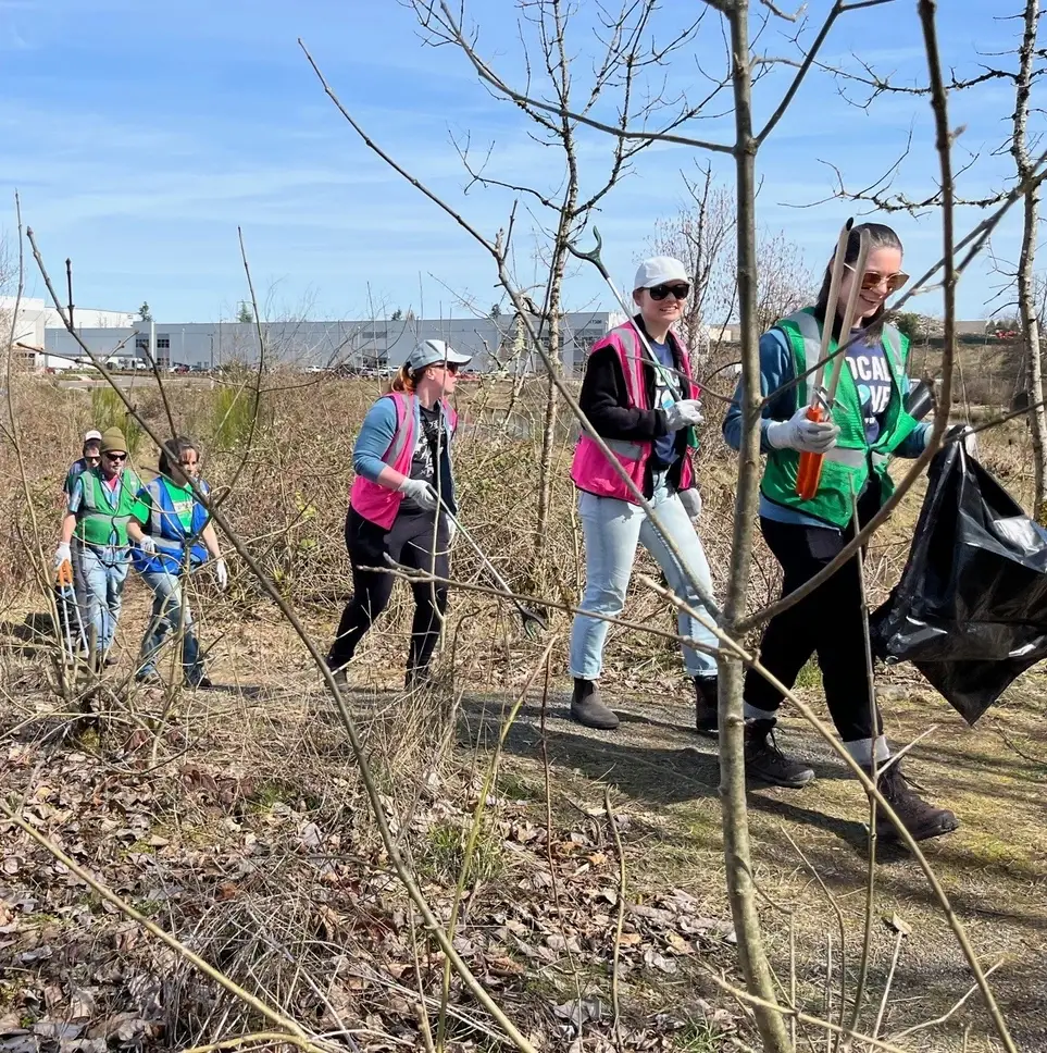 Cleanup at Bird Alliance of Oregon’s NE 82nd Ave Property