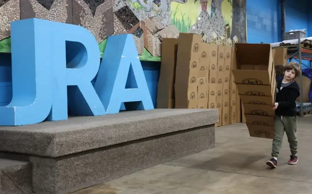 JRA August Food Packing